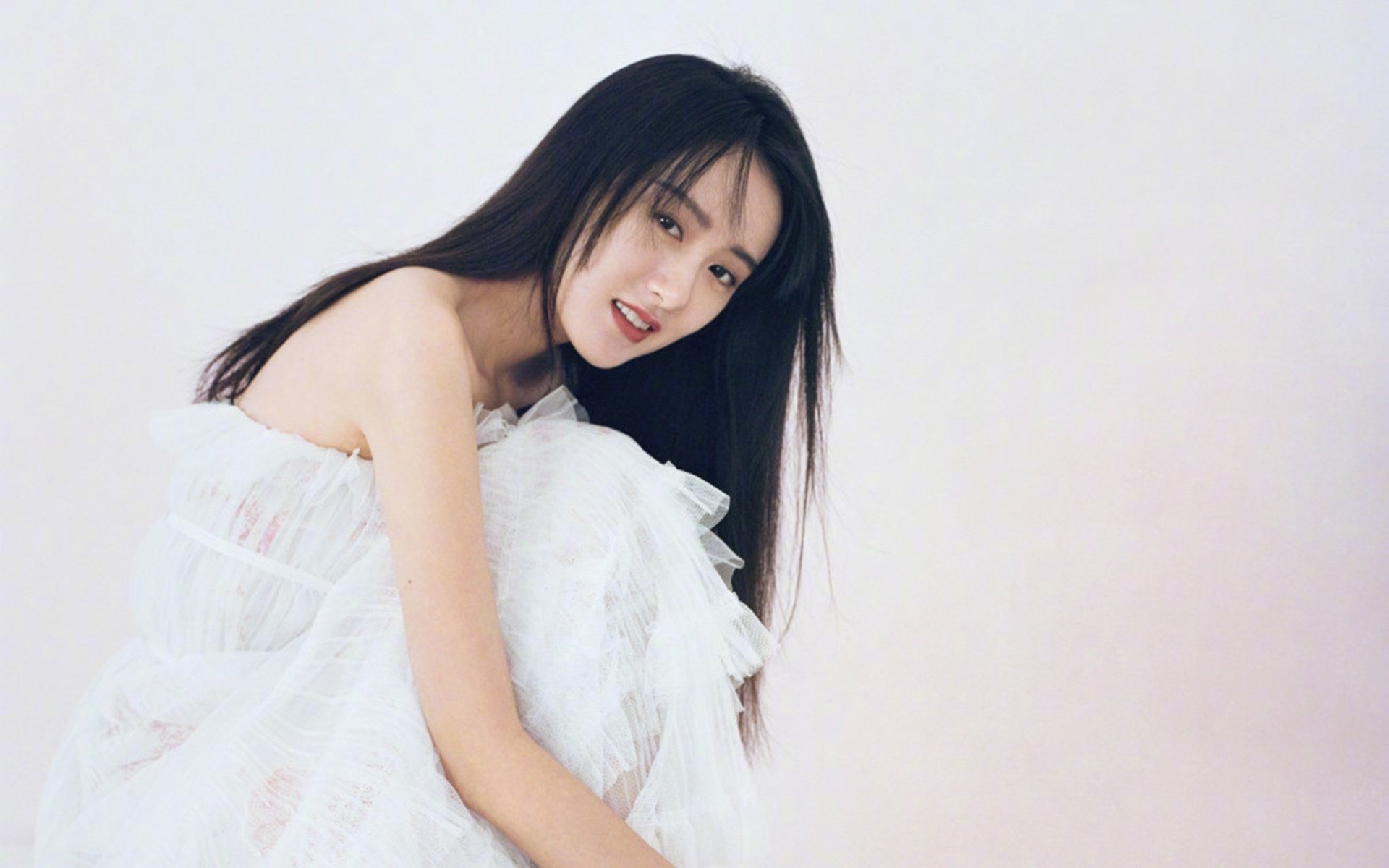 高原雪地越野赛，穿越冰雪的极地速度赛，越野车雪地视频大全视频