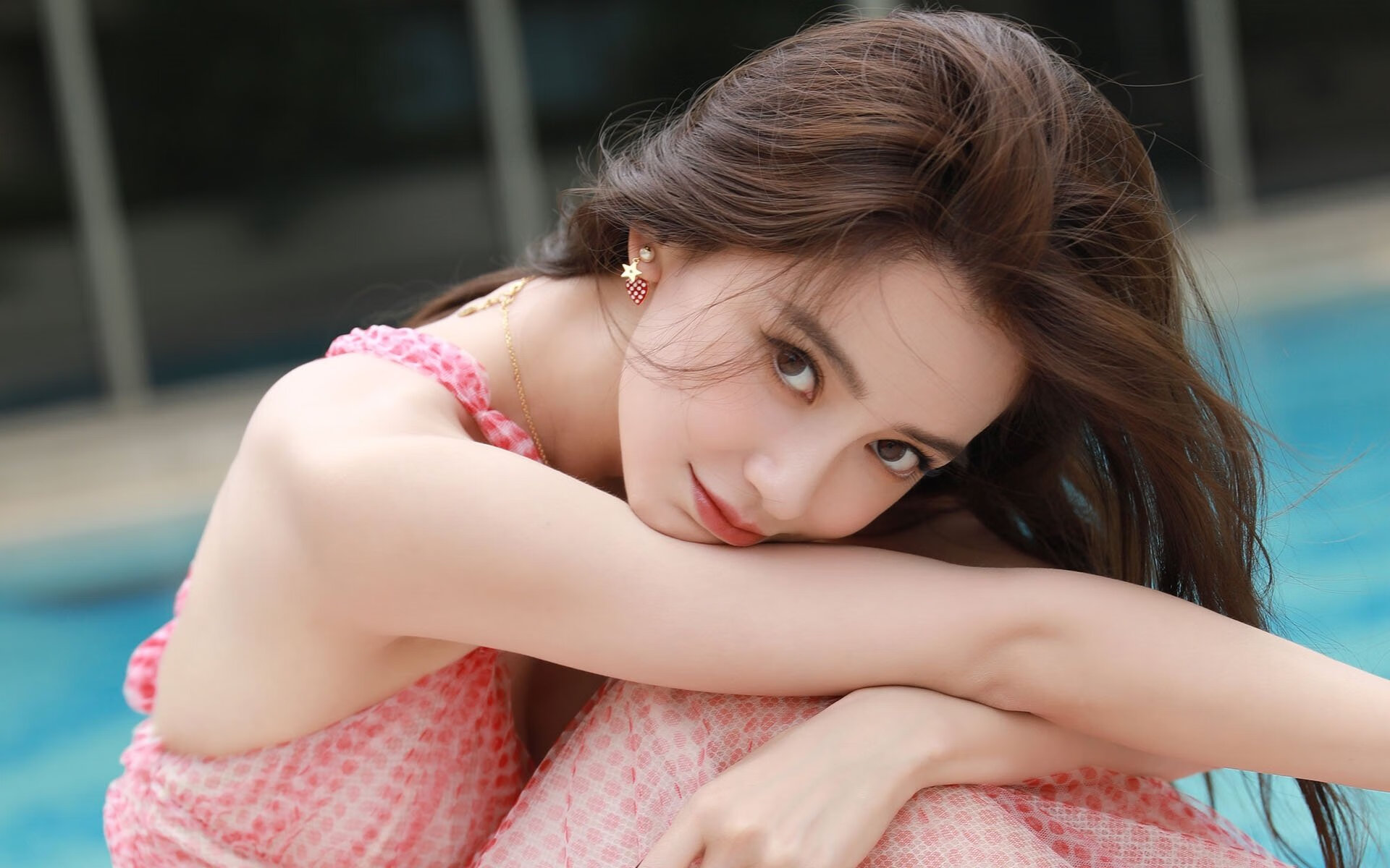 爱游戏体育官方网站-中国女泳队勇夺多金领跑积分榜，中国女子游泳国家队