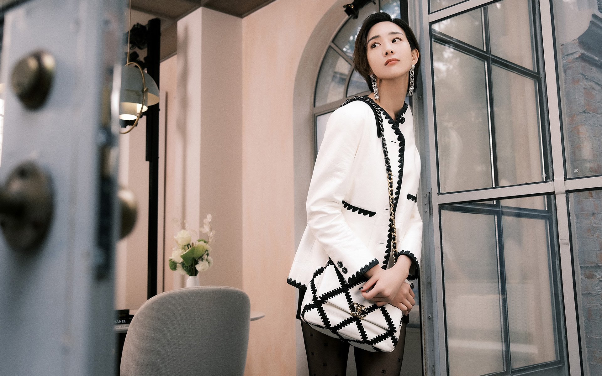 国际热身赛中国队爆冷 球迷情绪陷入低谷，国家队热身赛